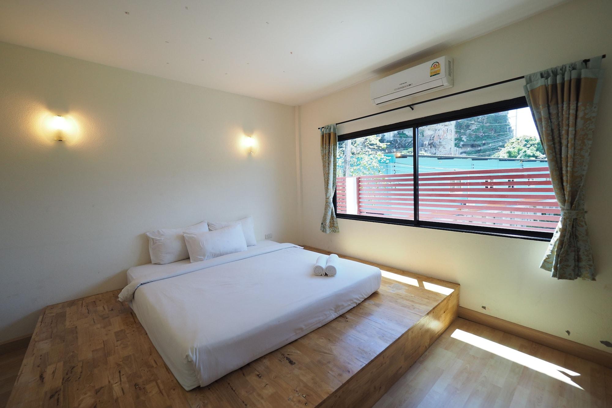 Pine Home Krabi town Extérieur photo
