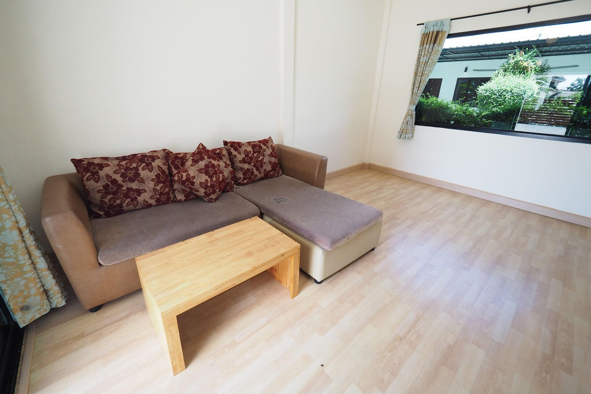Pine Home Krabi town Extérieur photo