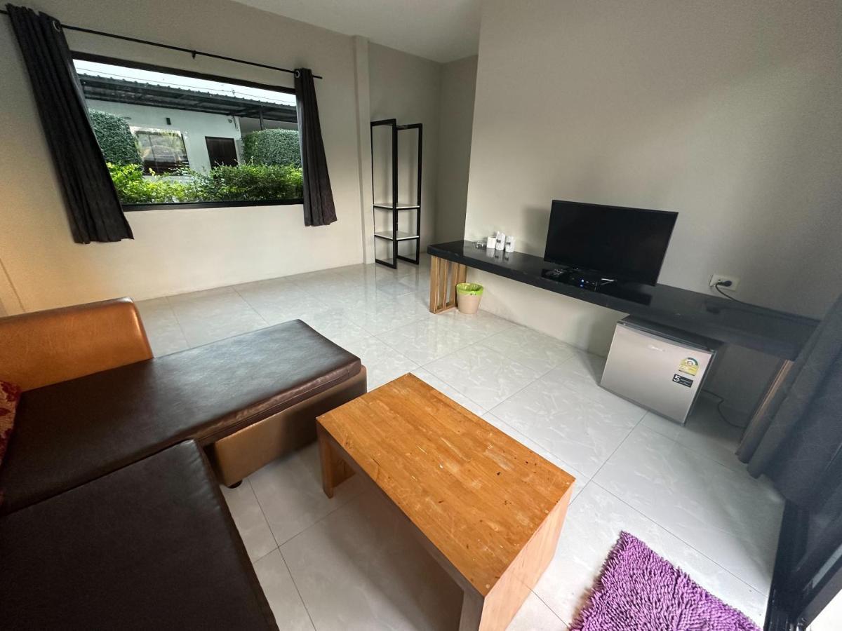 Pine Home Krabi town Extérieur photo
