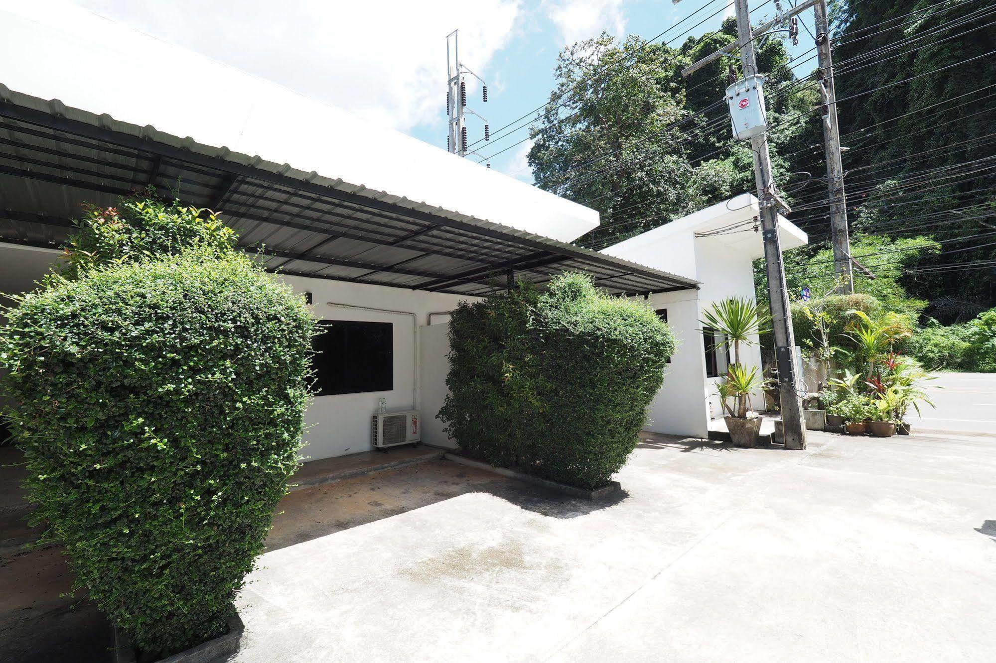 Pine Home Krabi town Extérieur photo