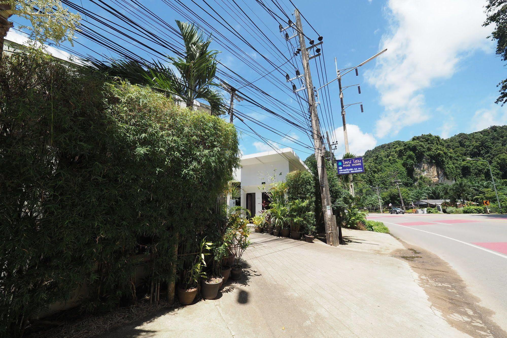 Pine Home Krabi town Extérieur photo