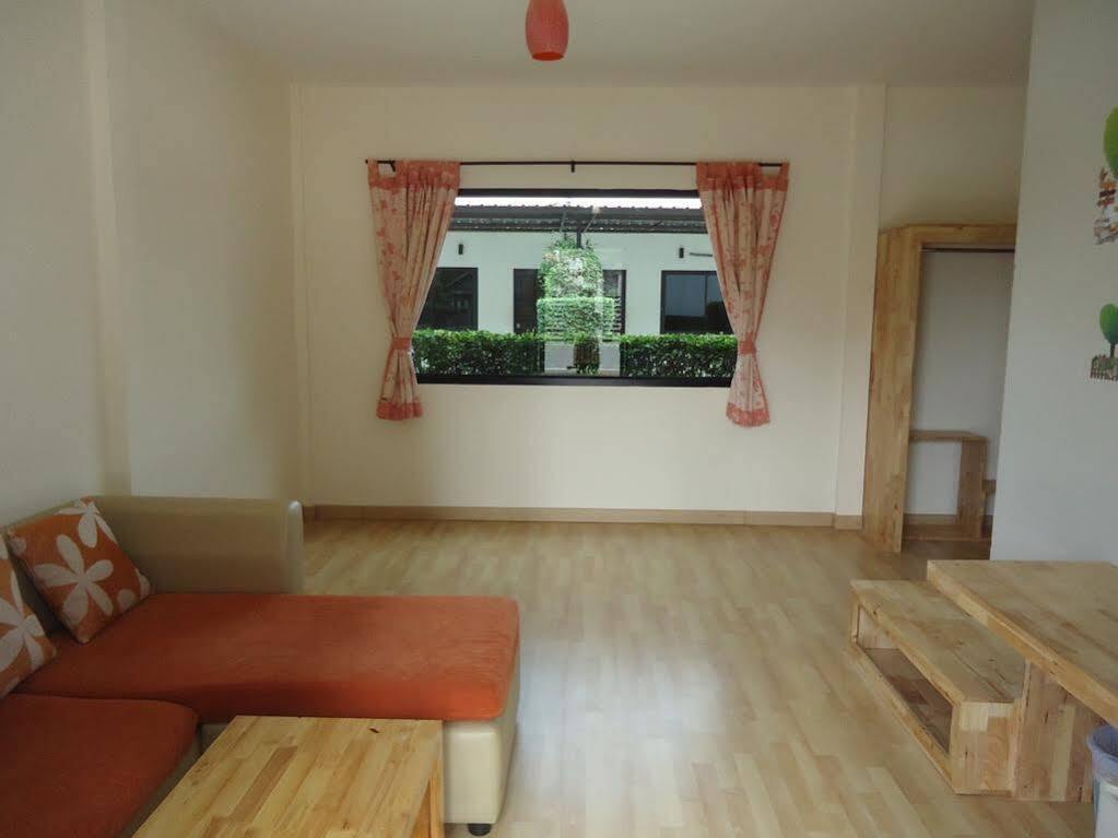 Pine Home Krabi town Extérieur photo